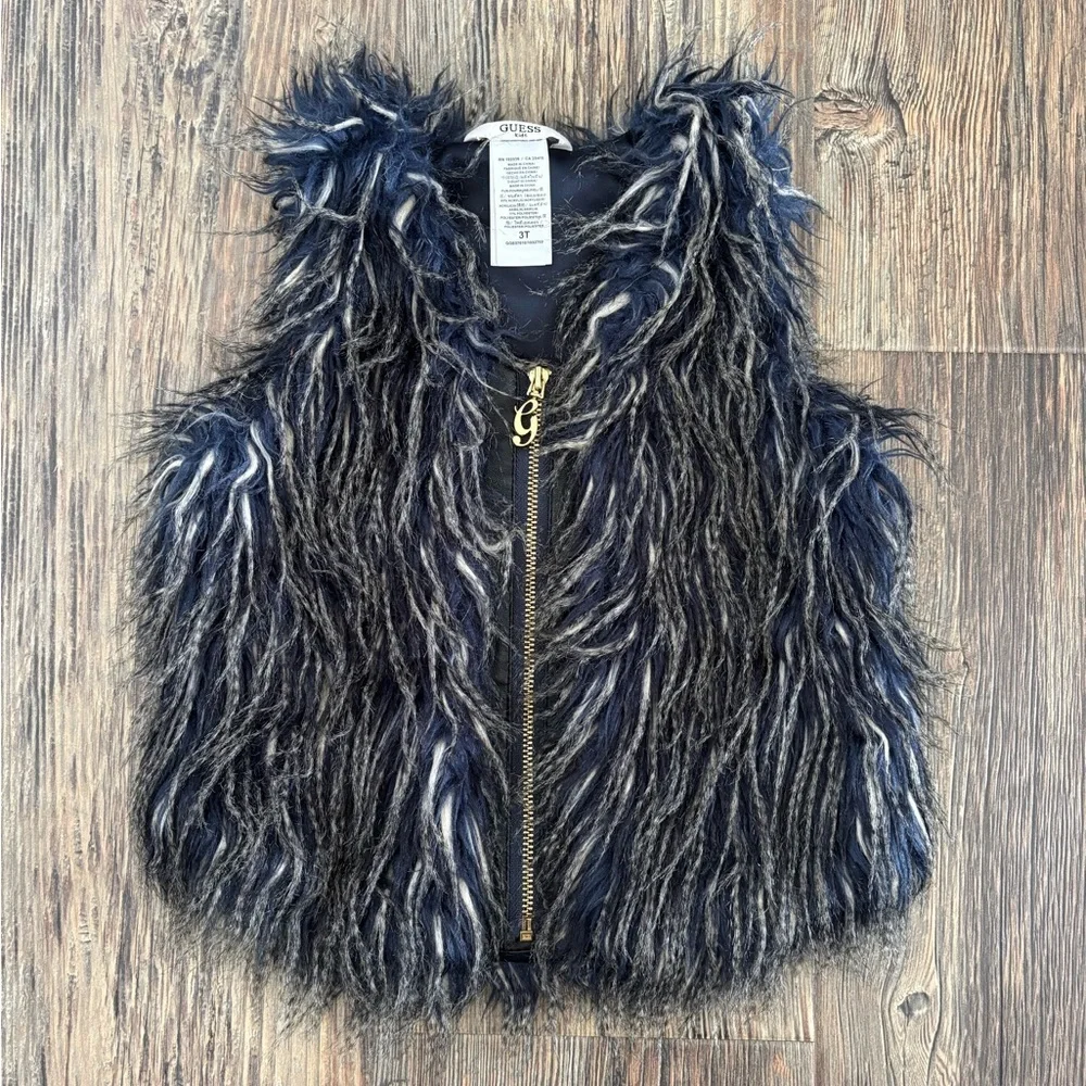 GUESS Kids Faux Fur Full Zip Vest Girls 3T Blue Tan Black Lined Logo Sleeveless